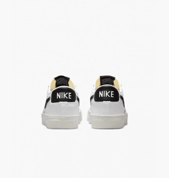 Кросівки жіночі Nike Blazer Low '77 White DC4769-102 фото 27 — інтернет-магазин Tapok