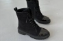 Черевики жіночі замшеві чорного кольору з лаковим носком зимові Фото 10