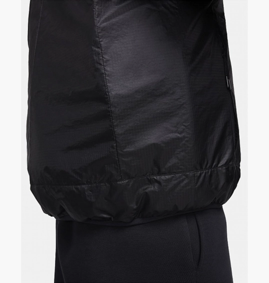 Куртка Nike Sportswear Tech Therma-Fit Loose Insulated Jacket Black FB7858-010 фото 14 — интернет-магазин Tapok