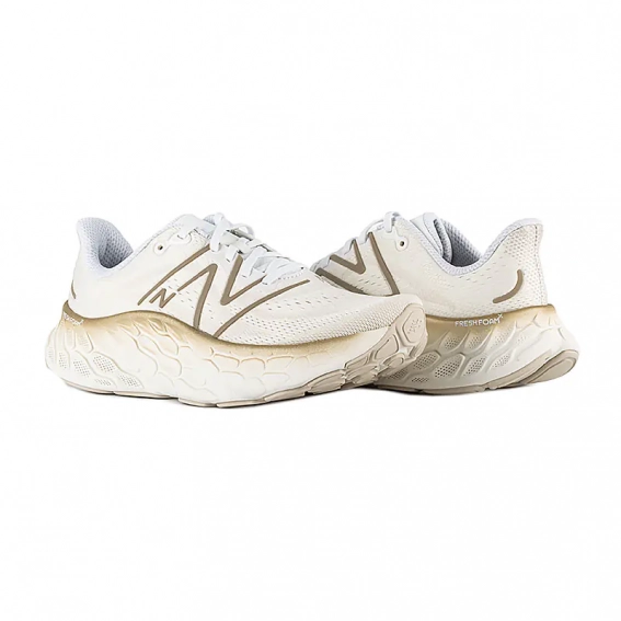 Жіночі Кросівки New Balance MORE V4 фото 1 — інтернет-магазин Tapok