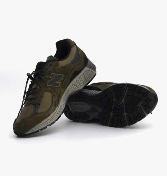 Кроссовки New Balance 2002 Brown M2002RDN фото 15 — интернет-магазин Tapok