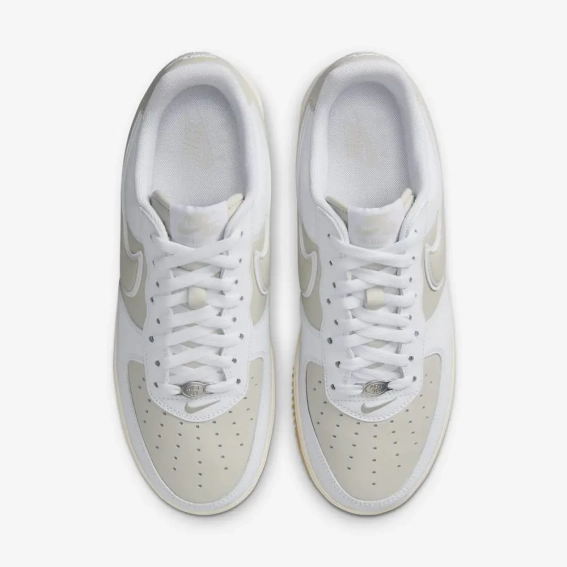 Кросівки Nike AIR FORCE 1 07 FQ8201-100 фото 4 — інтернет-магазин Tapok