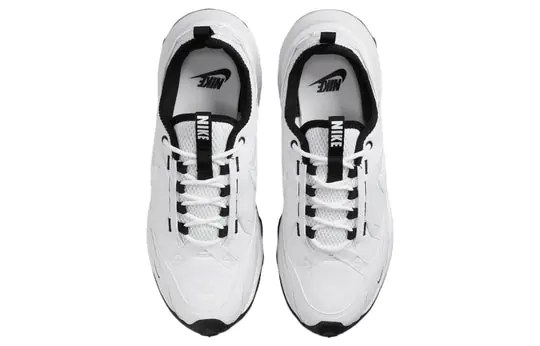 Кроссовки женские Nike Tc 7900 (DR7851-100) фото 4 — интернет-магазин Tapok