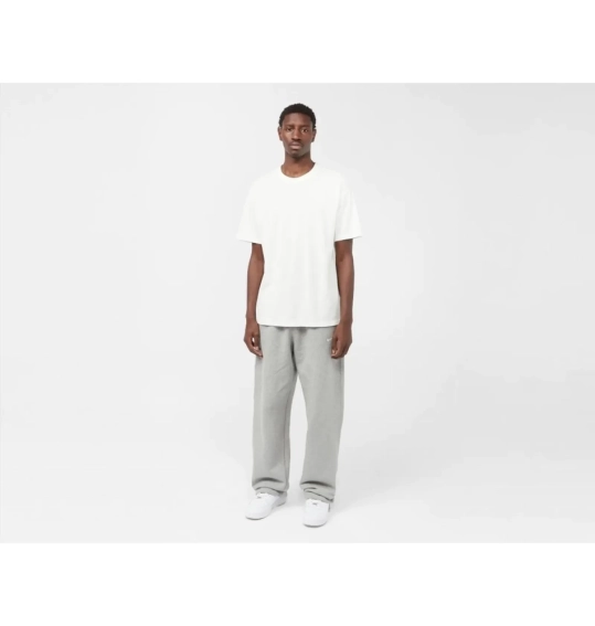 Мужская футболка Nike M Nsw Prem Essntl Sust Tee (DO7392-101) фото 4 — интернет-магазин Tapok