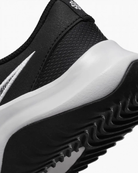 Кроссовки Nike Legend Essential 3 Next Nature Training Shoes Black Dm1120-001 фото 9 — интернет-магазин Tapok