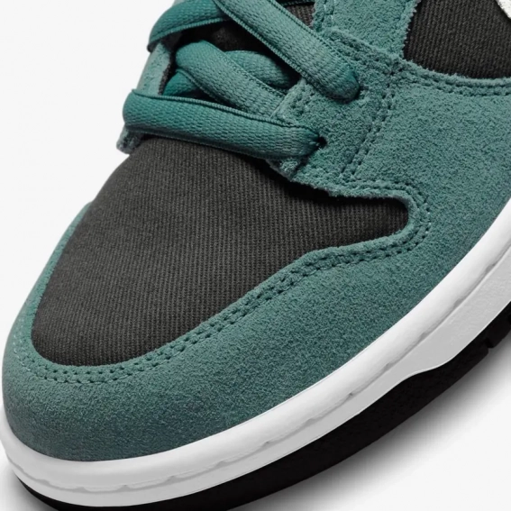 Кросівки Nike Sb Dunk High Pro Black/Green Dq3757-300 фото 2 — інтернет-магазин Tapok