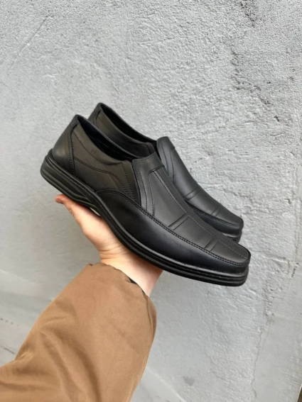 Мужские туфли кожаные весенне-осенние черные Walker 16 фото 4 — интернет-магазин Tapok