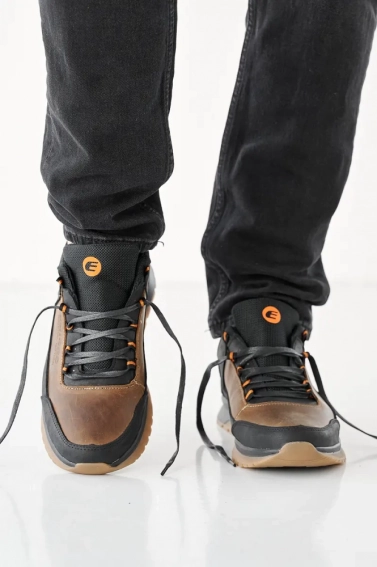 Мужские кроссовки кожаные весенне-осенние черно-оливковые Emirro М8 фото 2 — интернет-магазин Tapok