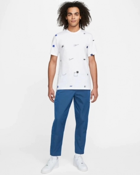 Мужские футболки Nike M Nsw 12 Mo Logo Aop Tee DN5246-100 фото 2 — интернет-магазин Tapok