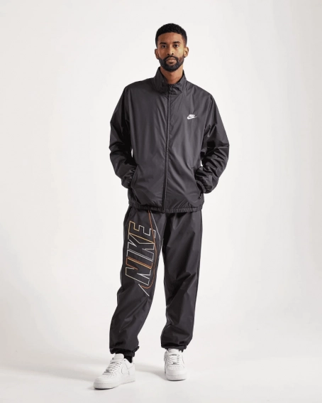 Куртки чоловічі NIKE CLUB WOVEN JACKET BLACK DX0672-010 фото 3 — інтернет-магазин Tapok
