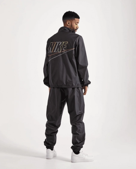 Куртки чоловічі NIKE CLUB WOVEN JACKET BLACK DX0672-010 фото 4 — інтернет-магазин Tapok