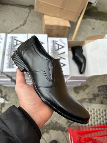 Чоловічі туфлі шкіряні весняно-осінні чорні Ava 38 фото 4 — інтернет-магазин Tapok