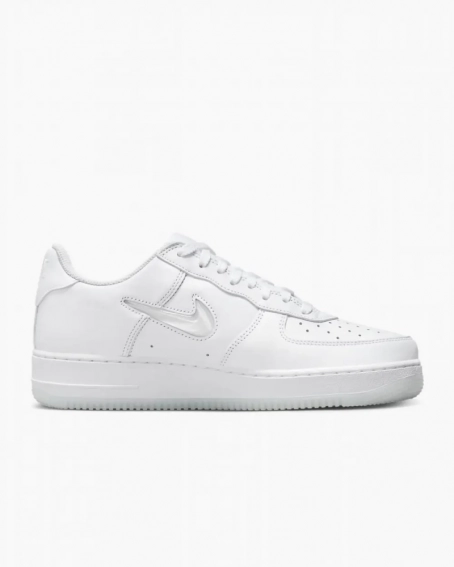 Кросівки Nike Air Force 1 Low Retro Color Of The Month White FN5924-100 фото 4 — інтернет-магазин Tapok