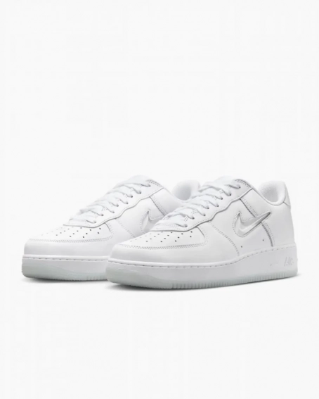 Кросівки Nike Air Force 1 Low Retro Color Of The Month White FN5924-100 фото 6 — інтернет-магазин Tapok