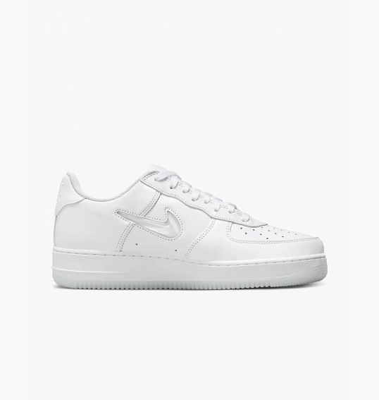 Кросівки Nike Air Force 1 Low Retro Color Of The Month White FN5924-100 фото 14 — інтернет-магазин Tapok