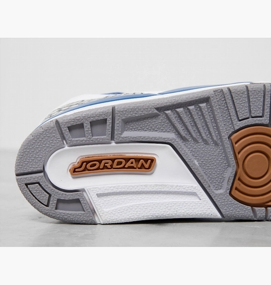 Кроссовки Air Jordan Air 3 Retro Infant White DM0968-148 фото 9 — интернет-магазин Tapok