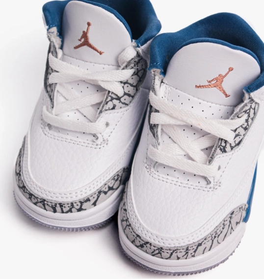 Кроссовки Air Jordan Air 3 Retro Infant White DM0968-148 фото 16 — интернет-магазин Tapok