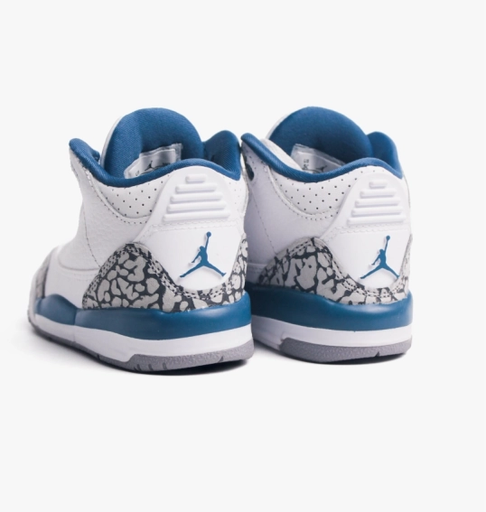 Кроссовки Air Jordan Air 3 Retro Infant White DM0968-148 фото 17 — интернет-магазин Tapok