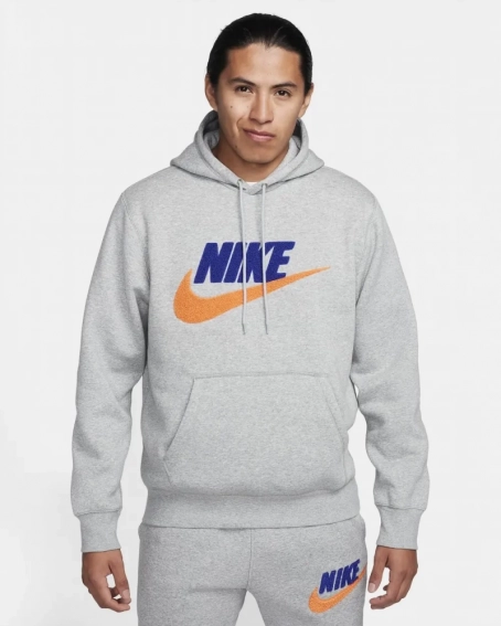 Худые Nike Club Fleece Pullover Hoodie Grey FN3104-063 фото 2 — интернет-магазин Tapok