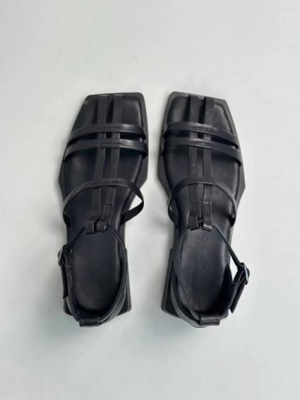 Босоніжки жіночі шкіряні чорного кольору фото 8 — інтернет-магазин Tapok