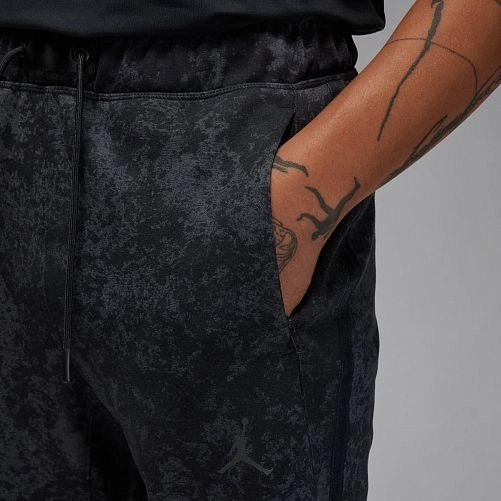 Чоловічі штани NIKE M JORDAN DF SPRT AOP AIR PANT FN5844-010 фото 4 — інтернет-магазин Tapok