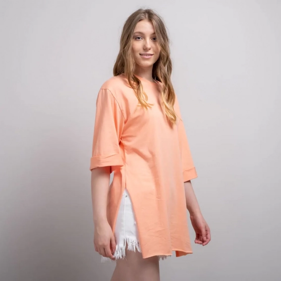 Футболка жіноча 340524 Fashion Персиковий фото 1 — інтернет-магазин Tapok