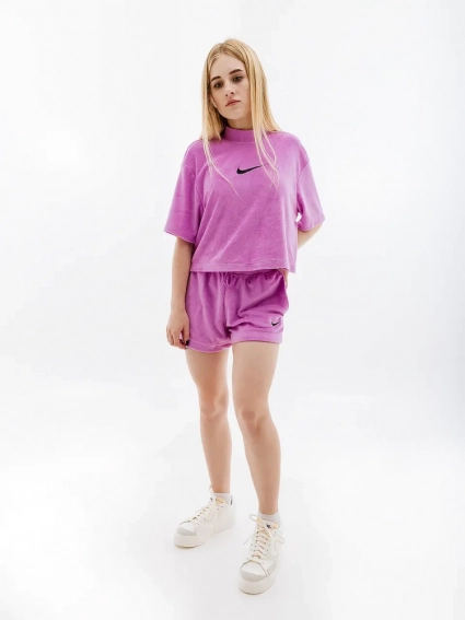 Жіночі Шорти Nike W NSW TRRY HORT M Фіолетовий фото 1 — інтернет-магазин Tapok