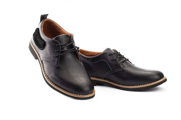 Подростковые туфли кожаные весенне-осенние черные Yuves М6 фото 1 — интернет-магазин Tapok