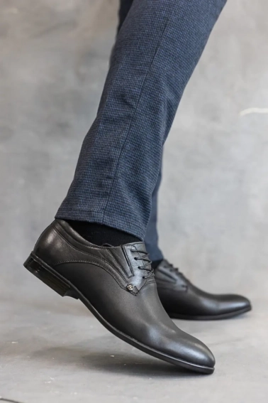 Мужские туфли кожаные весенне-осенние черные Cevivo 5541 фото 1 — интернет-магазин Tapok