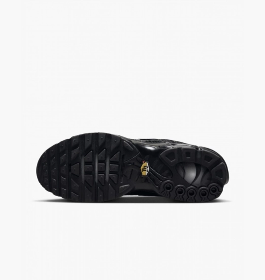 Кроссовки Nike Air Max Plus Triple Black Black 604133-050 фото 15 — интернет-магазин Tapok