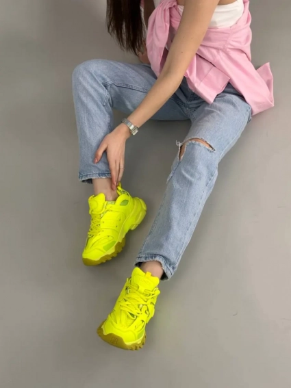 Кросівки жіночі шкіряні жовтий неон зі вставками сітки фото 2 — інтернет-магазин Tapok