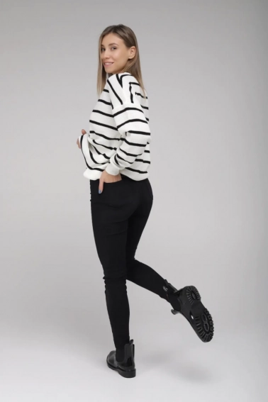 Джинсы Slim Fit женские Karol D-056 Черный фото 4 — интернет-магазин Tapok