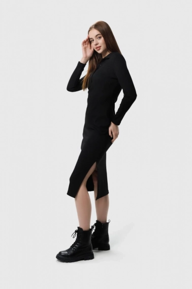 Платье однотонное женское LAWA WTC02349 Черный фото 3 — интернет-магазин Tapok
