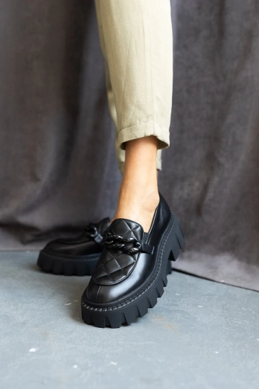 Жіночі туфлі шкіряні весняно-осінні чорні OLLI Т-4-21163 фото 2 — інтернет-магазин Tapok