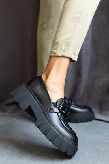 Жіночі туфлі шкіряні весняно-осінні чорні OLLI Т-4-21163 фото 3 — інтернет-магазин Tapok