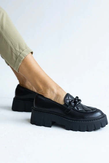 Жіночі туфлі шкіряні весняно-осінні чорні OLLI Т-4-21163 фото 5 — інтернет-магазин Tapok