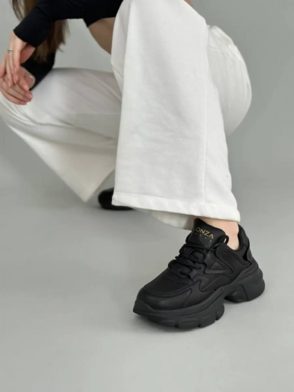 Кросівки жіночі шкіряні чорні фото 2 — інтернет-магазин Tapok