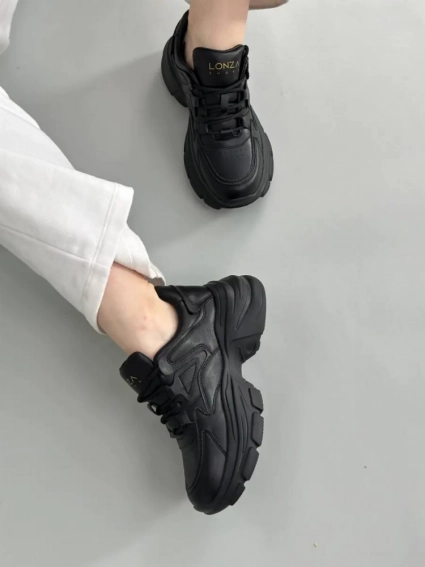 Кросівки жіночі шкіряні чорні фото 4 — інтернет-магазин Tapok