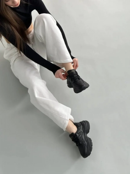 Кросівки жіночі шкіряні чорні фото 5 — интернет-магазин Tapok