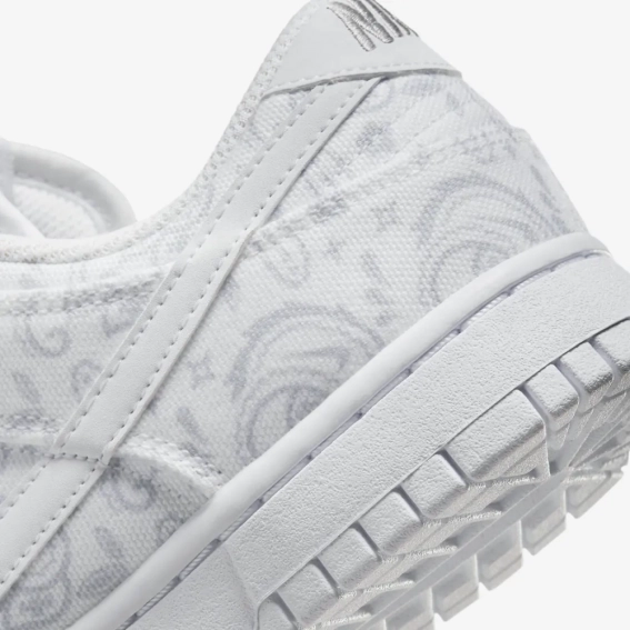 Кросівки Nike Dunk Low White Paisley White Dj9955-100 фото 8 — інтернет-магазин Tapok