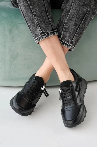 Жіночі кросівки шкіряні весняно-осінні чорні Yuves 167 фото 7 — інтернет-магазин Tapok