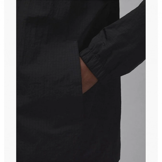 Чоловіча куртка NIKE M JORDAN ESS COACHES JKT FN4541-010 фото 4 — інтернет-магазин Tapok