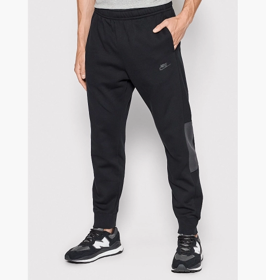 Спортивный костюм Nike Essentials Tracksuit Black Dm6836-010 фото 4 — интернет-магазин Tapok