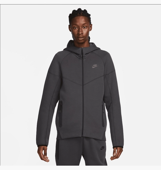 Толстовка Nike Sportswear Tech Fleece Windrunner Black FB7921-060 фото 2 — інтернет-магазин Tapok