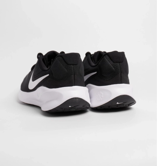 Кроссовки Nike Revolution 7 Black FB2207-001 фото 12 — интернет-магазин Tapok