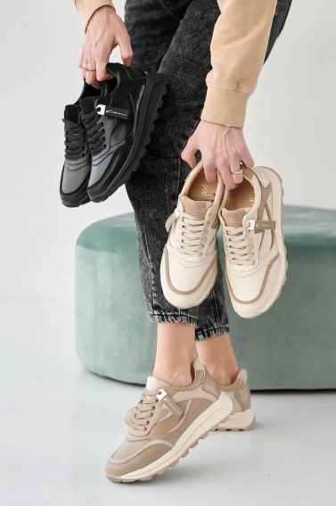 Жіночі кросівки шкіряні весняно-осінні молочні Yuves 167 фото 9 — інтернет-магазин Tapok