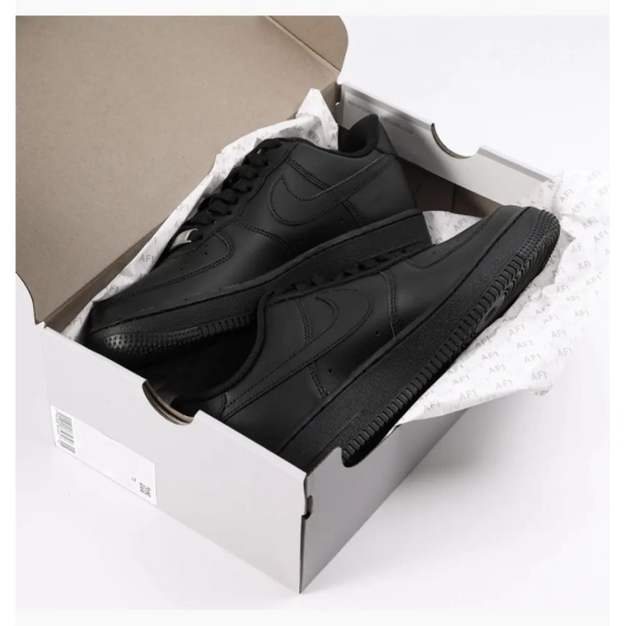 Кросівки Nike AIR FORCE 1 07 CW2288-001 фото 4 — інтернет-магазин Tapok