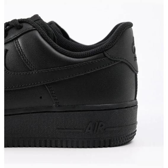 Кросівки Nike AIR FORCE 1 07 CW2288-001 фото 5 — інтернет-магазин Tapok
