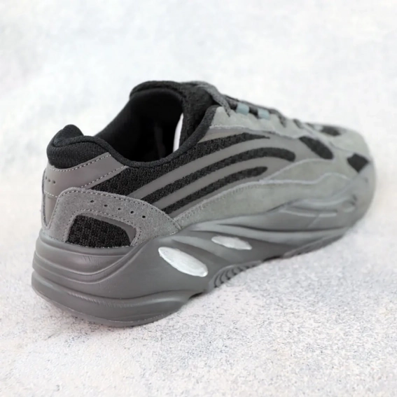 Кросівки чоловічі 588162 Темно-сірі фото 4 — інтернет-магазин Tapok