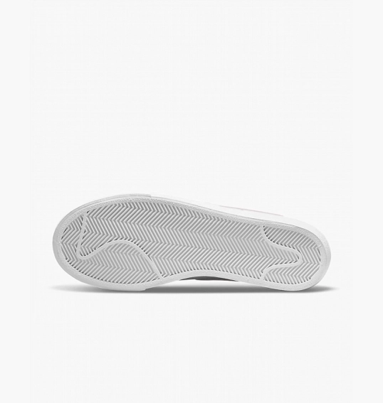 Кросівки Nike Blazer Low Platform White DJ0292-103 фото 3 — інтернет-магазин Tapok